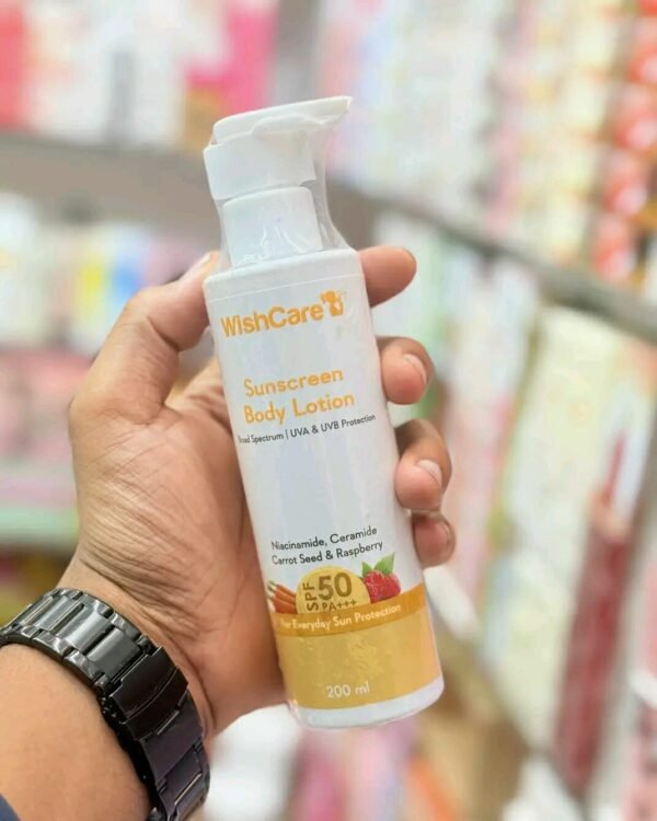 WishCare Sunscreen Body Lotion SPF 50 PA++++ (200ml)